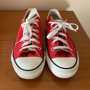 Red Converse All Stars Size 8 Women’s Size 6 Men’s